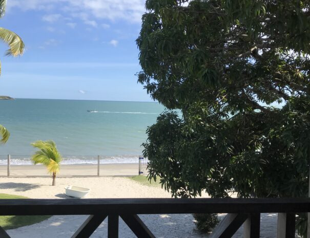 Blue Mango tropical beachfront villa with ocean views and terrace in Río Hato, Panama by Bannaba Stays