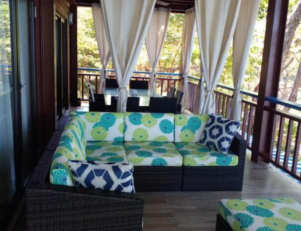 Private beachfront villa with ocean views and wraparound terrace on Saboga Island, Panama by Bannaba Stays (22)