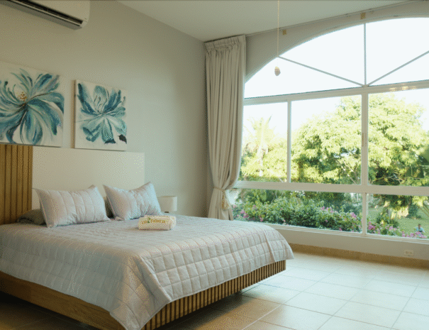 Villa Las Palmeras-beachfront villa in Punta Chame Panamá.png